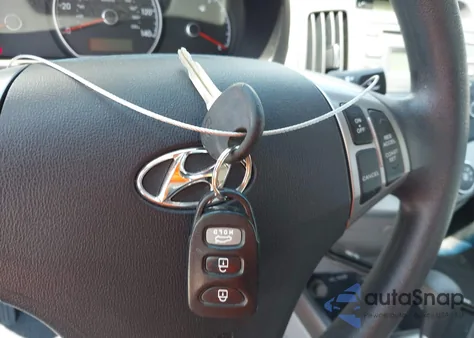 2010 Hyundai Elantra Gls from USA, damaged, VIN KMHDU4AD9AU874304